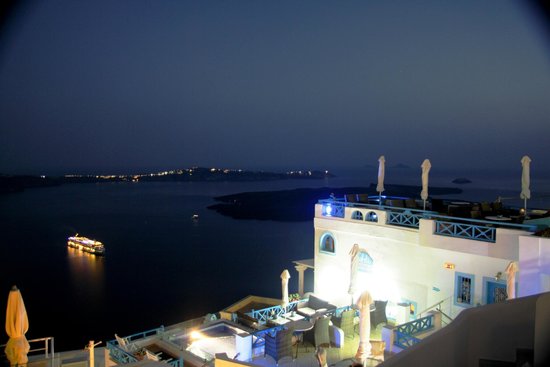 veranda view hotel santorini