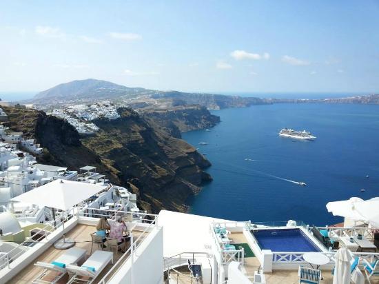 veranda view hotel santorini