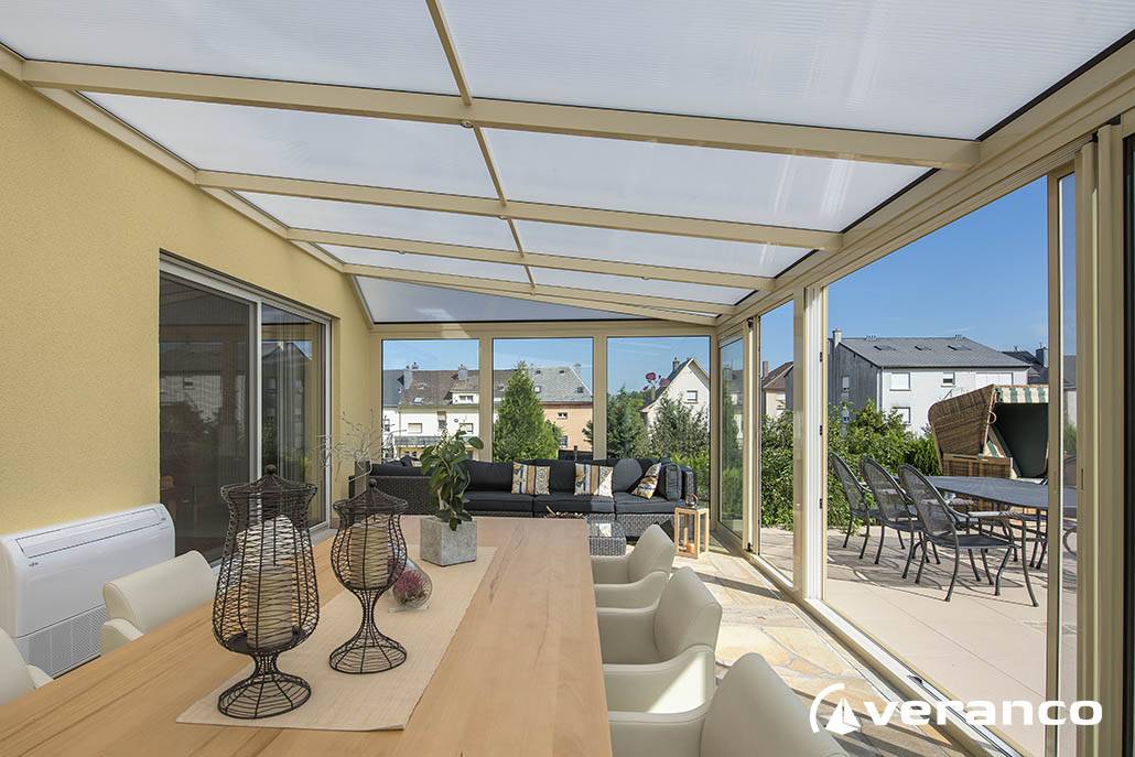 salle a manger dans veranda