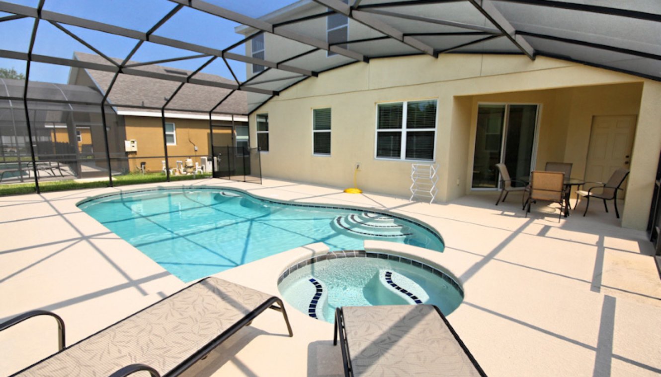 villadirect veranda palms