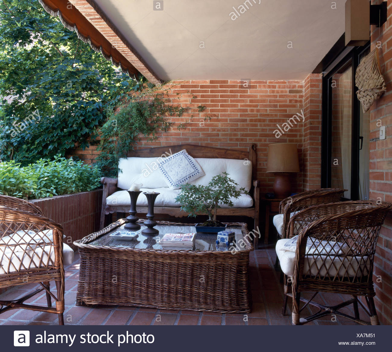 table veranda